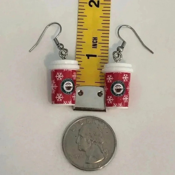 Coffee Lover’s Latte Mug Cup Handmade Snowflake Drop Earrings 1 NWT - Picture 3 of 3